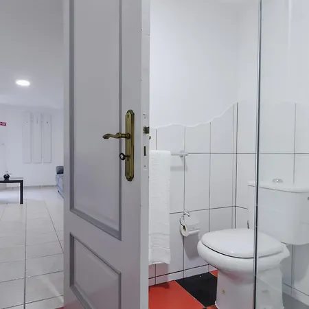 House Dinavast Pet Friendly Διαμέρισμα